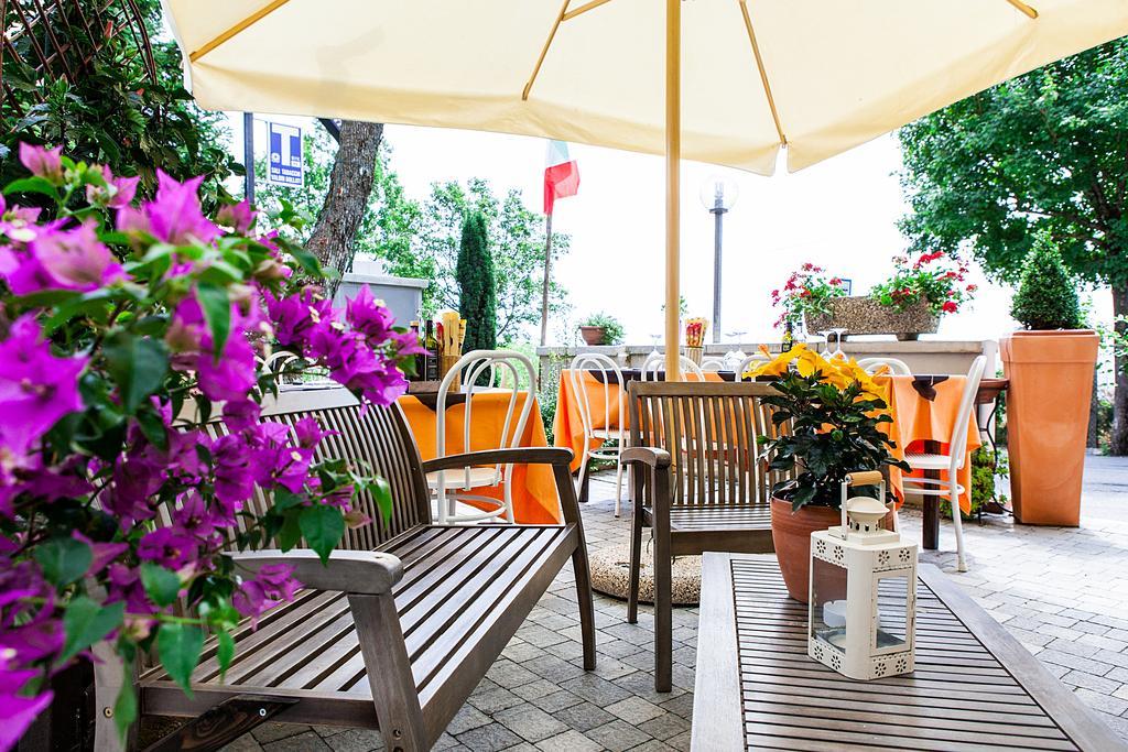 Osteria Da Cesare E Locanda 카스텔산피에트로테르메 외부 사진